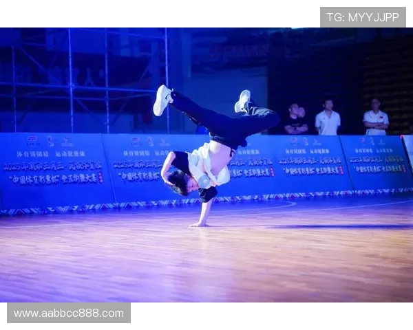 杭州街舞队实力分析:从数据看他们的舞蹈表现与发展潜力 杭州街舞队实力分析:从数据看他们的舞蹈表现与发展潜力