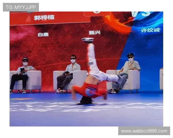 街舞文化的碰撞与融合探秘杭州街舞队的进攻风格与技巧