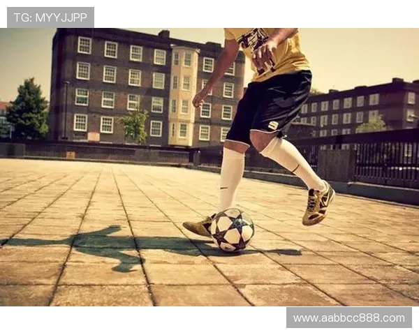 克罗斯的足球之路：从天才少年到世界级中场的传奇旅程