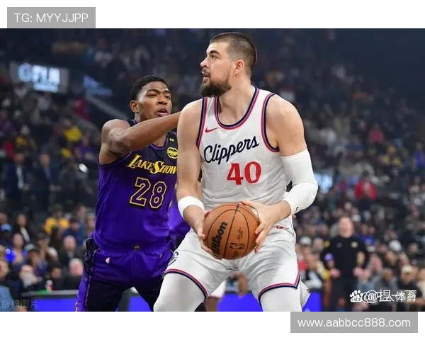 快船与湖人对决主场之争谁能占据优势一较高下 快船与湖人对决主场之争谁能占据优势一较高下