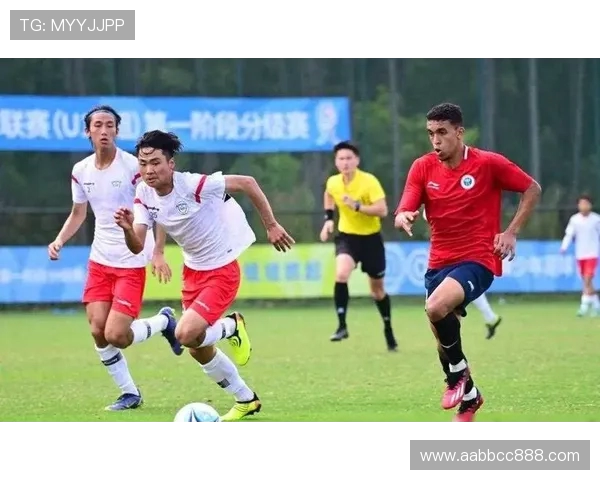 波多黎各U17与中国队激战正酣青春足球赛场展现风采