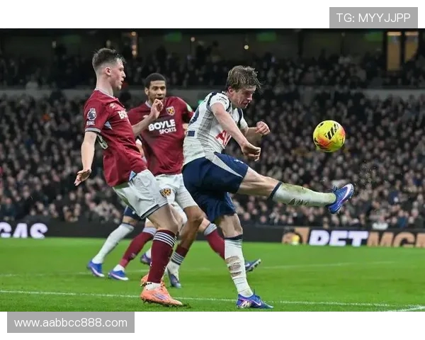 英超焦点战热刺主场迎战曼城双方争夺三分激烈对决即将上演