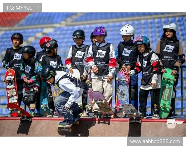 南京滑板队的团队协作与默契:探索滑板运动中的合作精神与实践经验 南京滑板队的团队协作与默契:探索滑板运动中的合作精神与实践经验